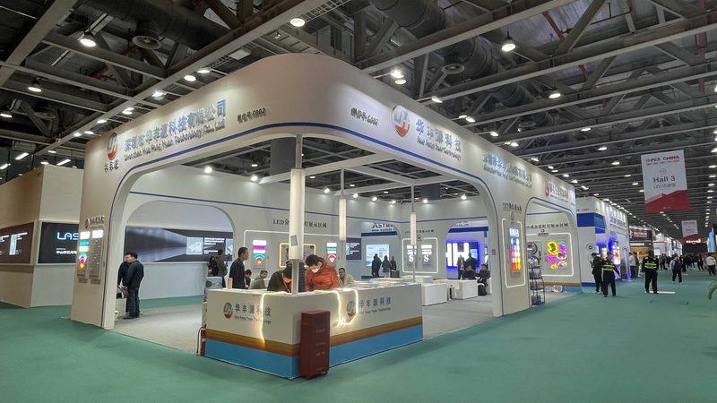 双面喷绘：揭秘北京展会上不可或缺的视觉利器**